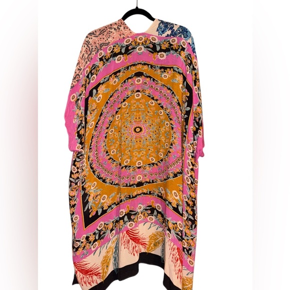 Love Stich Colorful Floral and Abstract Kimono - Picture 3 of 8